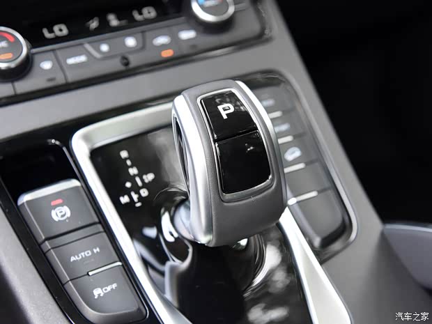吉利汽车 博越 2021款 百万款 1.8TD DCT两驱豪华型