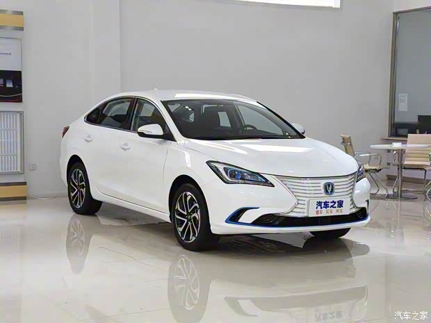 长安汽车 逸动新能源 2019款 EV460 智享版 长安汽车 逸动新能源 2019款 EV460 智享版