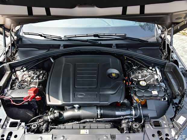 路虎(進(jìn)口) 攬勝星脈 2021款 基本型