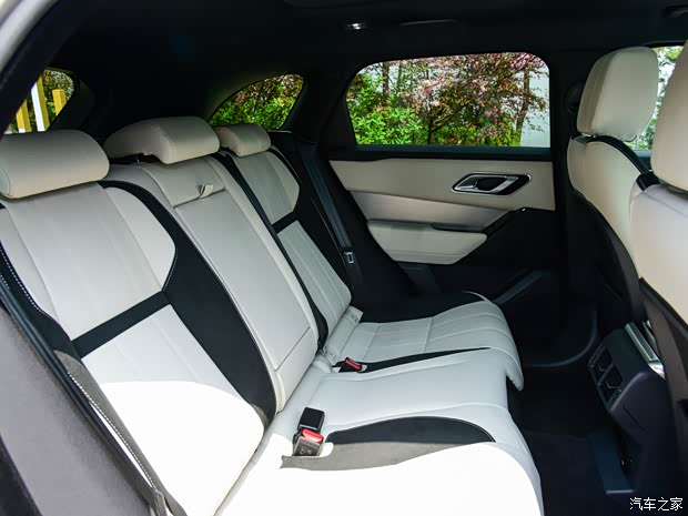 路虎(進(jìn)口) 攬勝星脈 2021款 基本型