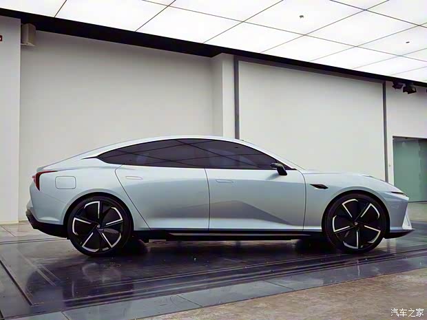 合众汽车 哪吒Eureka 03 2021款 基本型