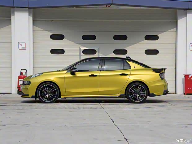 領(lǐng)克 領(lǐng)克03 2019款 03+ 2.0TD 自動勁Pro版