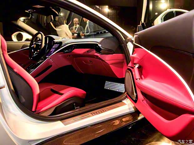 法拉利 Roma 2020款 基本型