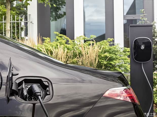 奔馳(進(jìn)口) 奔馳S級(jí)新能源 2021款 S 580 e L AMG Line 歐洲版