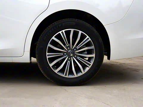 2019款 270T 自动尊荣版(七座)国V 2019款 270T 自动尊荣版(七座)国V