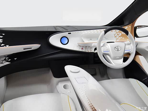 豐田(進(jìn)口) 豐田L(fēng)Q 2019款 Concept