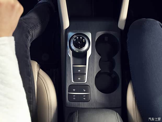 福特(进口) 翼虎(进口) 2020款 美版 福特(进口) 翼虎(进口) 2020款 美版