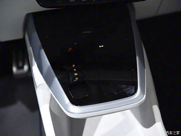 奥迪(进口) 奥迪Q4新能源(进口) 2019款 e-tron概念车