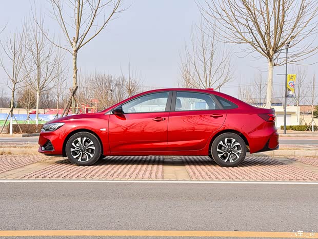 上汽通用雪佛兰 科鲁泽 2019款 RS 330T 自动痛快版