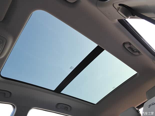 上汽集团 MG领航 2021款 400TGI 自动两驱Trophy旗舰版