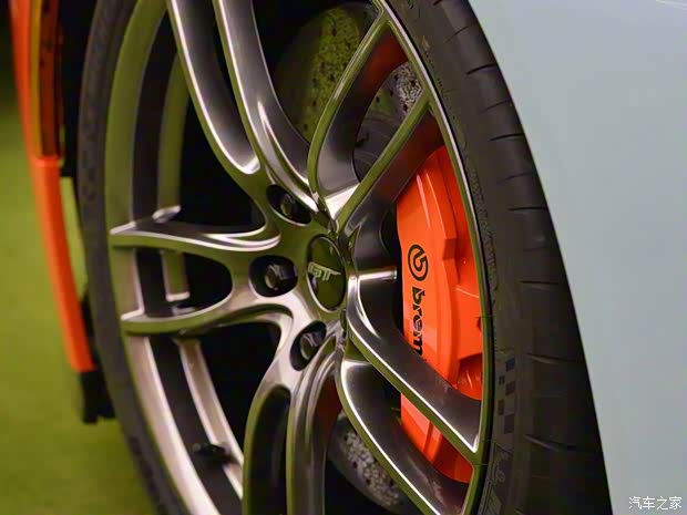 福特(进口) 福特GT 2019款 Heritage Edition 福特(进口) 福特GT 2019款 Heritage Edition