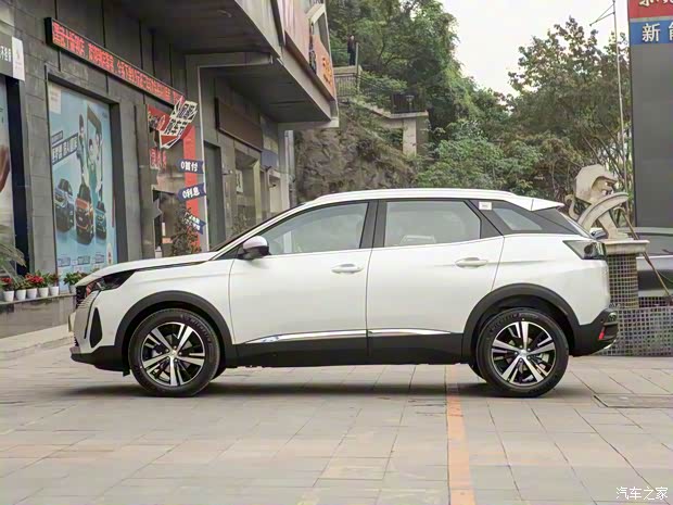 东风标致 标致4008 2021款 360THP 低配版