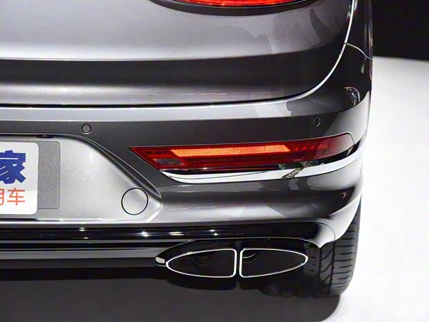 賓利 添越 2021款  4.0T V8