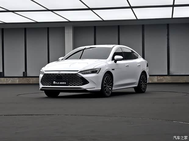 比亚迪 秦PLUS 2021款 DM 基本型