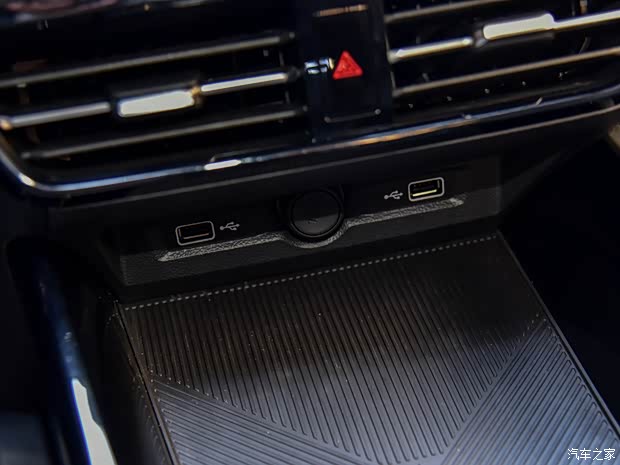 上汽集團(tuán) 榮威i5 2021款 基本型