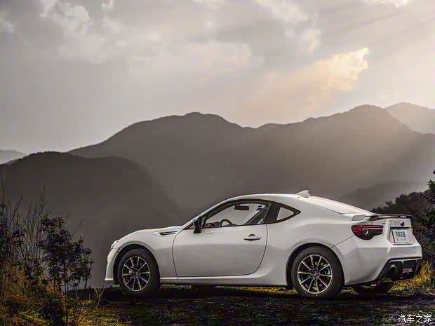 斯巴魯 斯巴魯BRZ 2020款 2.0L 手動type-RS版