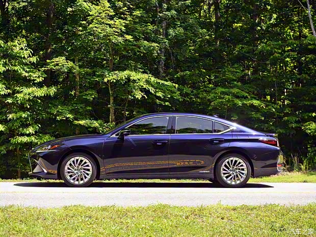 雷克萨斯 雷克萨斯ES 2018款 300h