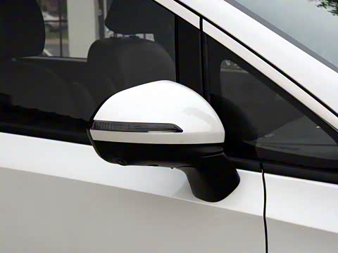 2019款 270T 自动尊荣版(七座)国V 2019款 270T 自动尊荣版(七座)国V