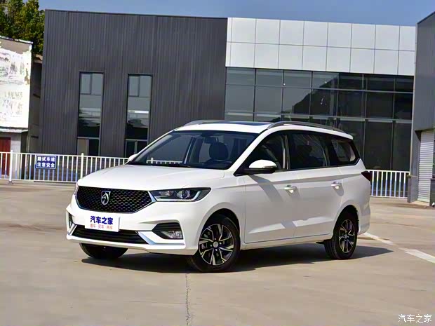 上汽通用五菱 宝骏360 2019款 1.5L CVT基本型 上汽通用五菱 宝骏360 2019款 1.5L CVT基本型