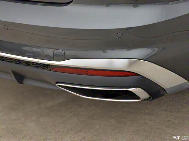 一汽-大众奥迪 奥迪A4L 2020款 45 TFSI quattro 臻选动感型