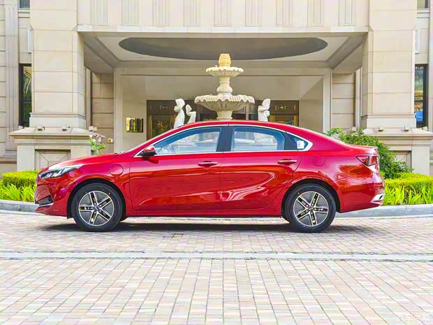 东风悦达起亚 起亚K3新能源 2019款 1.6L 自动智享互联版