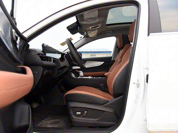 奇瑞汽车 瑞虎8 PLUS 2021款 290TGDI DCT豪享版