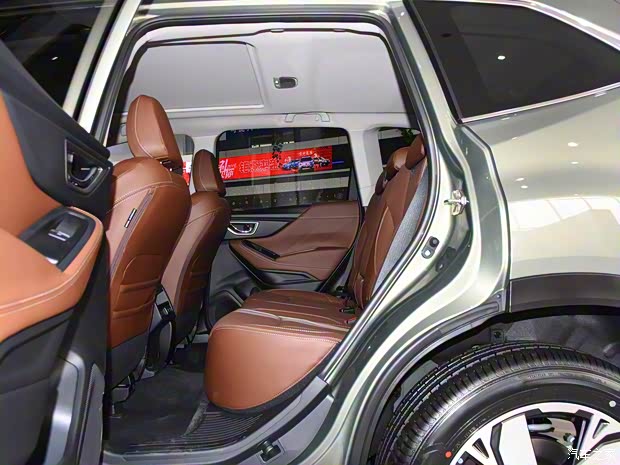 斯巴鲁 森林人 2019款 2.0i 智擎运动版EyeSight