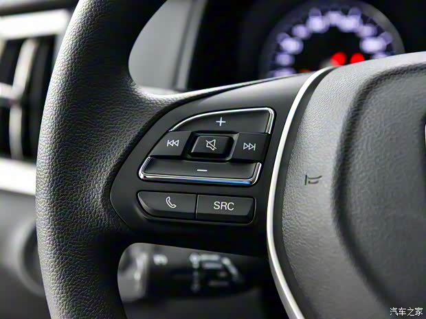 上汽集團(tuán) 榮威i6 2019款 PLUS 1.6L CVT 4G互聯(lián)榮耀旗艦版