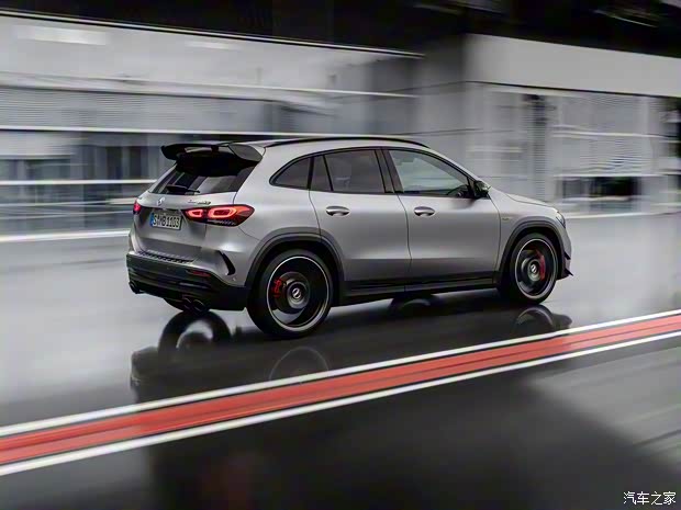 梅赛德斯-AMG 奔驰GLA AMG 2020款 AMG GLA 45 S 4MATIC 梅赛德斯-AMG 奔驰GLA AMG 2020款 AMG GLA 45 S 4MATIC