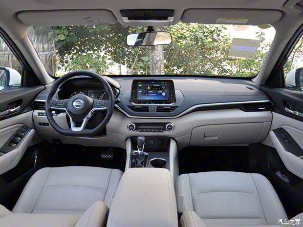 東風(fēng)日產(chǎn) 天籟 2020款 2.0T XL 智領(lǐng)版