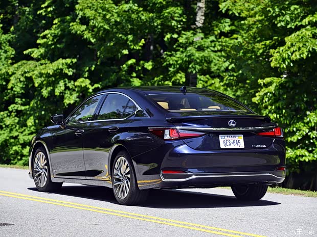 雷克萨斯 雷克萨斯ES 2018款 300h