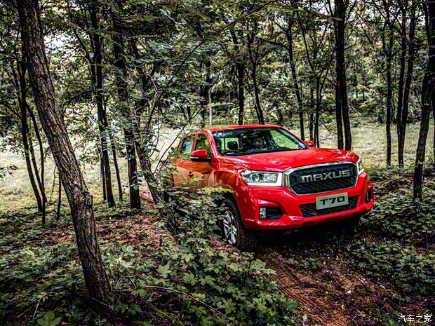 上汽大通 上汽MAXUS T70 2020款 2.0T柴油自動兩驅(qū)紀念版長廂高底盤