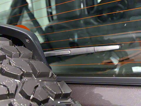 2019款 2.0T Rubicon 四门版 国VI 2019款 2.0T Rubicon 四门版 国VI