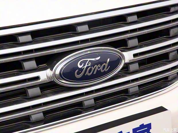 江铃福特 撼路者 2020款 2.3T 汽油自动四驱豪华版 7座 国VI