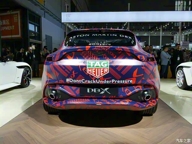 阿斯顿·马丁 阿斯顿·马丁DBX 2020款 基本型