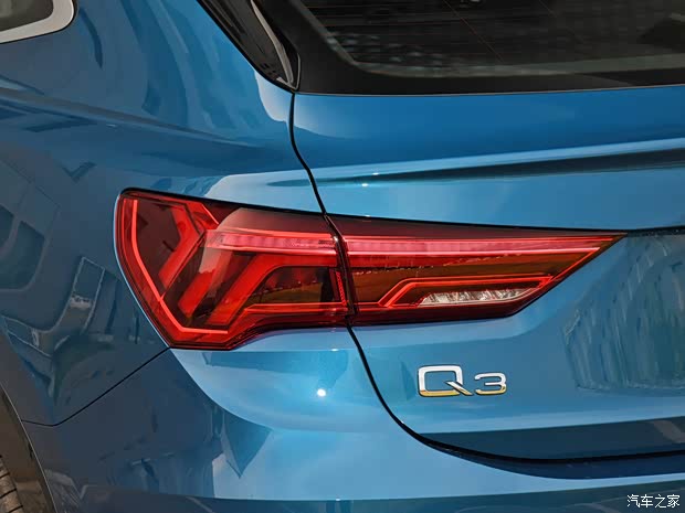 一汽-大众奥迪 奥迪Q3 2020款 Sportback 45 TFSI quattro 豪华型