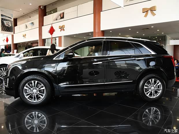 上汽通用凯迪拉克 凯迪拉克XT5 2019款 28T 两驱豪华版 上汽通用凯迪拉克 凯迪拉克XT5 2019款 28T 两驱豪华版