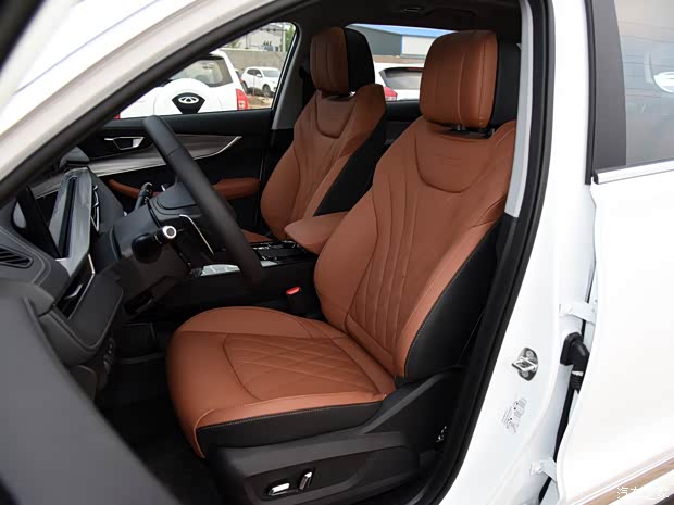 奇瑞汽车 瑞虎8 PLUS 2021款 290TGDI DCT豪享版