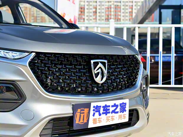 上汽通用五菱 宝骏510 2019款 自动挡高配