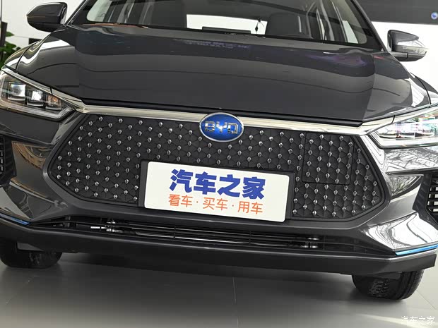 比亚迪 比亚迪e2 2019款 标准续航版 比亚迪 比亚迪e2 2019款 标准续航版