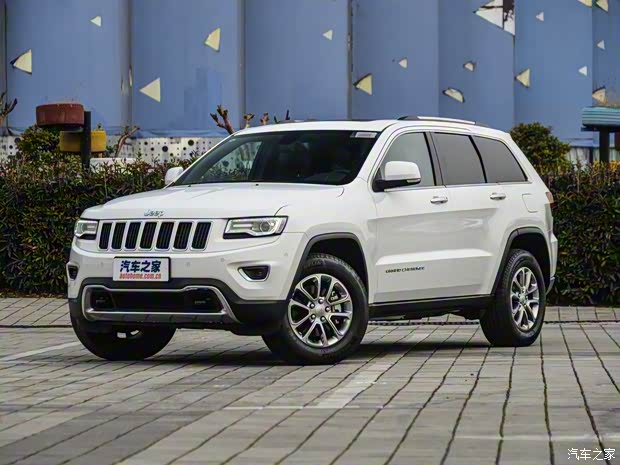 Jeep(進(jìn)口) 大切諾基(進(jìn)口) 2015款 3.0L 舒享導(dǎo)航版