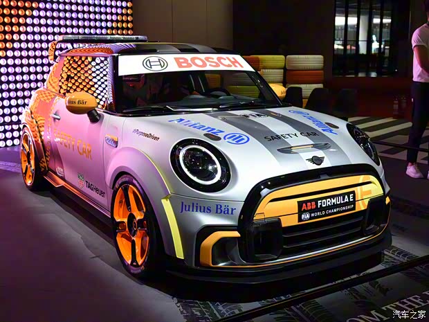 MINI MINI新能源 2021款 JCW Pacesetter MINI MINI新能源 2021款 JCW Pacesetter