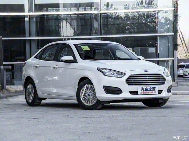 长安福特 福睿斯 2017款 改款 1.5L 手动舒适型 长安福特 福睿斯 2017款 改款 1.5L 手动舒适型