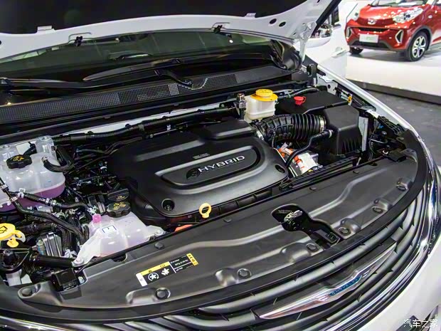 克萊斯勒(進(jìn)口) 大捷龍PHEV(進(jìn)口) 2018款 3.6L 插電混動版
