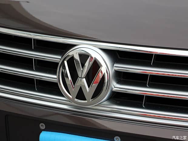 上汽大众 辉昂 2016款 480 V6 四驱行政版 上汽大众 辉昂 2016款 480 V6 四驱行政版