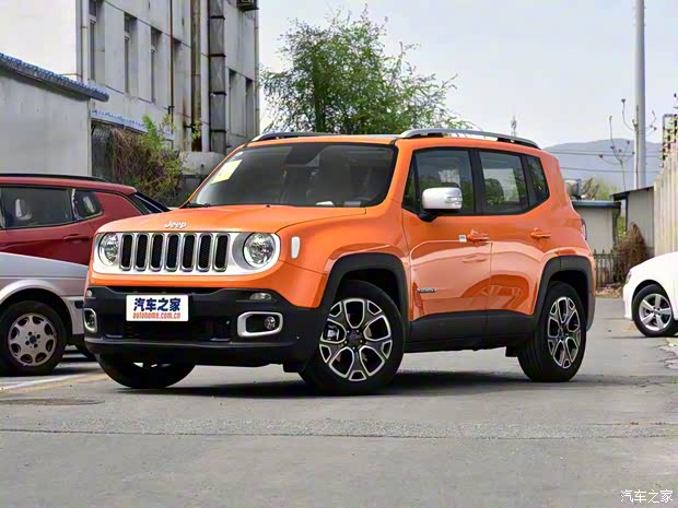 广汽菲克Jeep 自由侠 2017款 180T 自动智能版 广汽菲克Jeep 自由侠 2017款 180T 自动智能版