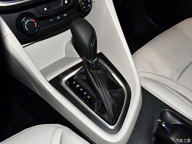 上汽通用别克 英朗 2018款 15T 自动基本型