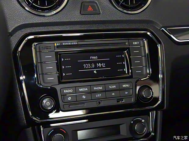 一汽-大众 捷达 2017款 1.4TSI 自动运动版 一汽-大众 捷达 2017款 1.4TSI 自动运动版