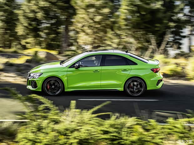 Audi Sport 奧迪RS 3 2022款 RS 3 Sedan 歐洲版