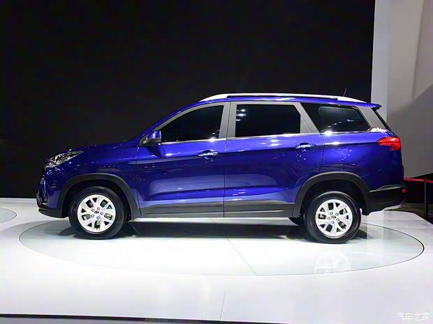 上汽通用五菱 五菱宏光S3 2017款 基本型 上汽通用五菱 五菱宏光S3 2017款 基本型